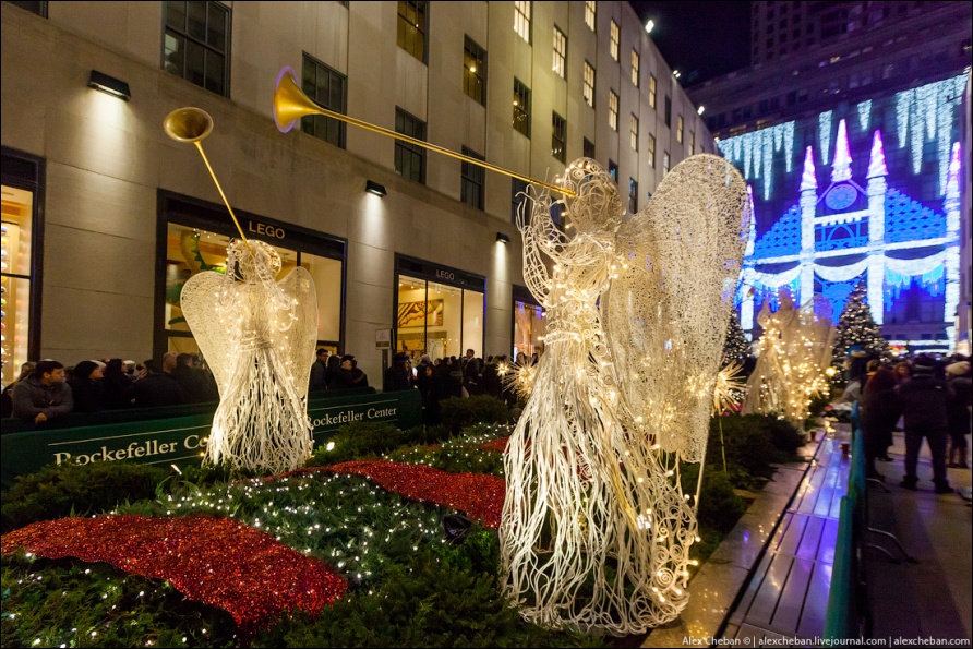 Christmas-in-new-york-city-what-to-do-on-christmas-in-new-york-17